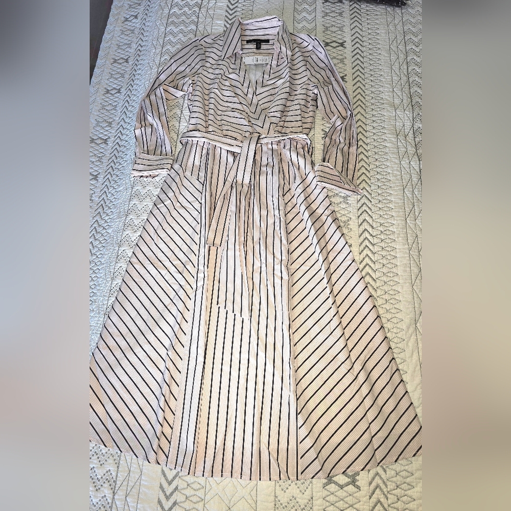 White House Black Market Striped Long Sleeve Dress Sz 6